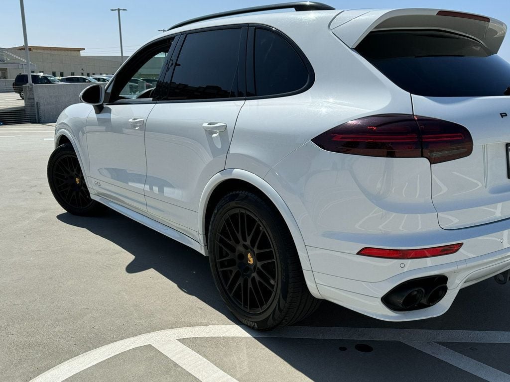 2017 Porsche Cayenne GTS AWD - 22579169 - 11