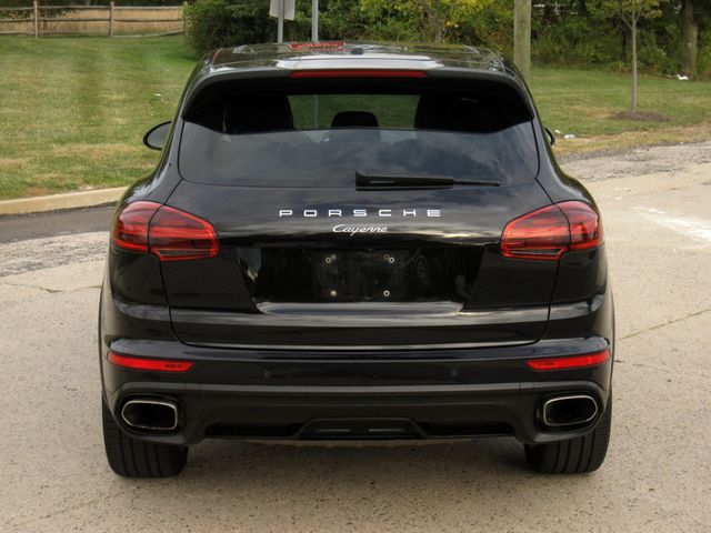 2017 Porsche Cayenne Platinum Edition AWD - 22928290 - 13