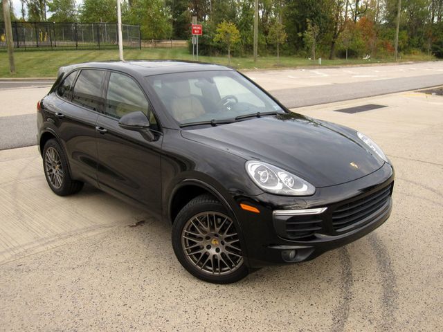 2017 Porsche Cayenne Platinum Edition AWD - 22928290 - 1