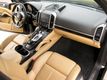 2017 Porsche Cayenne Platinum Edition AWD - 22928290 - 24