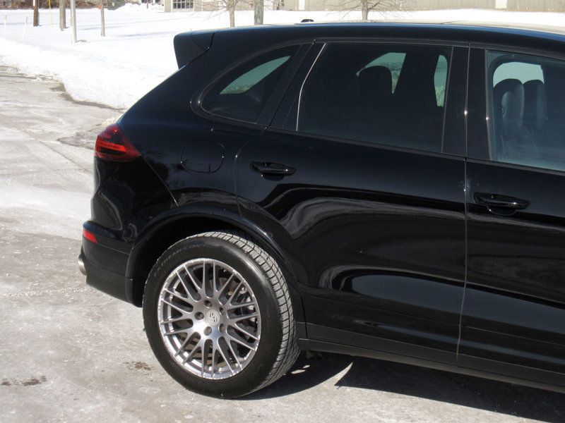 2017 Porsche Cayenne Platinum Edition AWD - 22982369 - 10