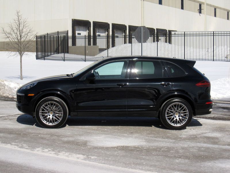 2017 Porsche Cayenne Platinum Edition AWD - 22982369 - 5