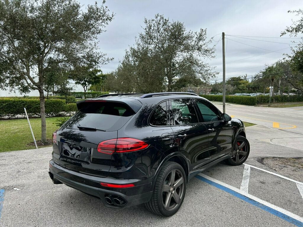 2017 Porsche Cayenne Platinum Edition AWD - 22756997 - 2