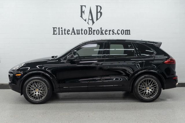 2017 Porsche Cayenne Platinum Edition AWD - 22947372 - 1