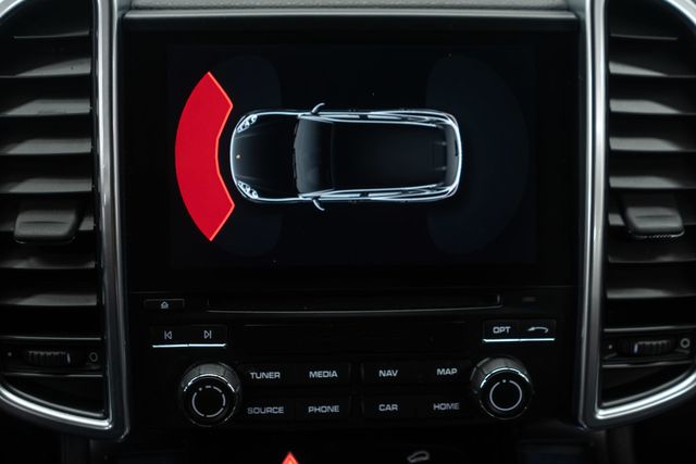 2017 Porsche Cayenne Platinum Edition AWD - 22947372 - 20