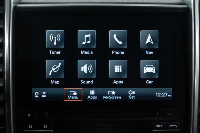 2017 Porsche Cayenne Platinum Edition AWD - 22947372 - 23