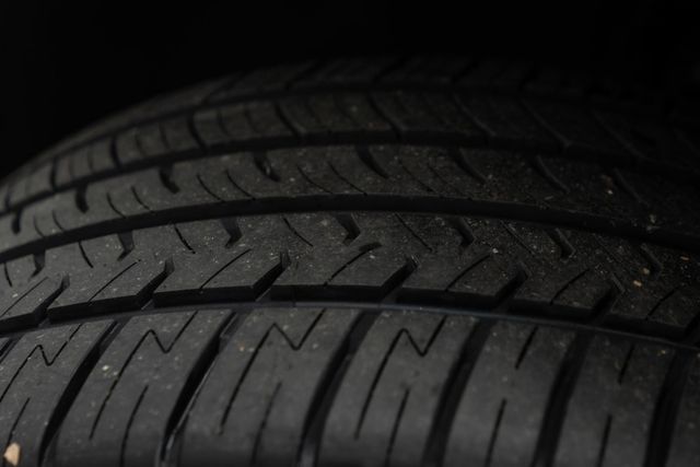 2017 Porsche Cayenne Platinum Edition AWD - 22947372 - 31