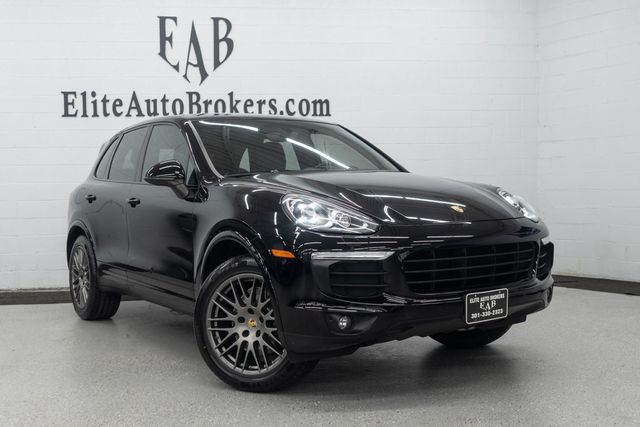 2017 Porsche Cayenne Platinum Edition AWD - 22947372 - 46