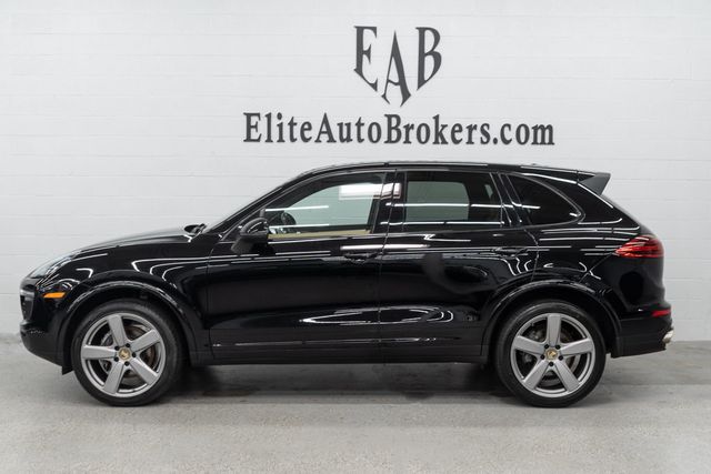 2017 Porsche Cayenne Platinum Edition AWD - 23086862 - 1