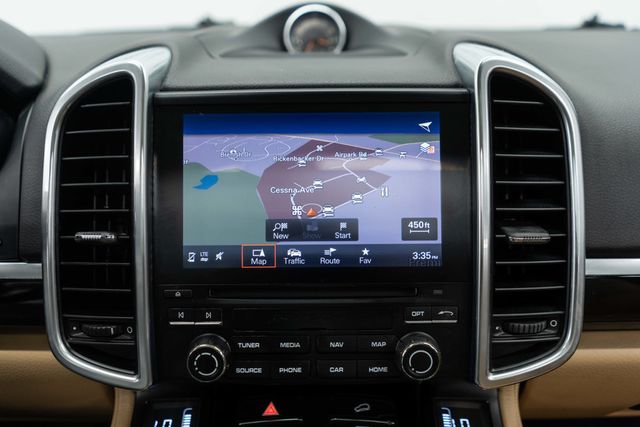 2017 Porsche Cayenne Platinum Edition AWD - 23086862 - 20