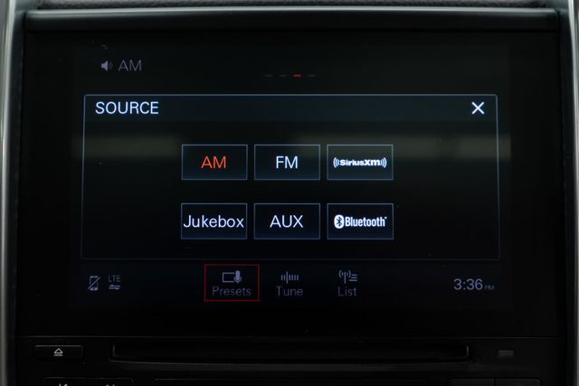 2017 Porsche Cayenne Platinum Edition AWD - 23086862 - 23