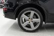 2017 Porsche Cayenne Platinum Edition AWD - 23086862 - 35