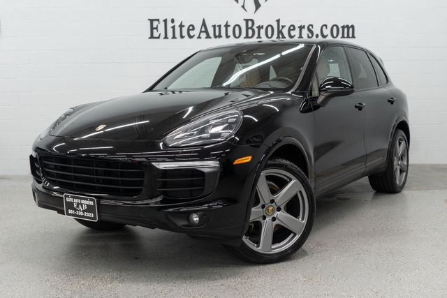 2017 Porsche Cayenne Platinum Edition AWD - 23086862 - 39