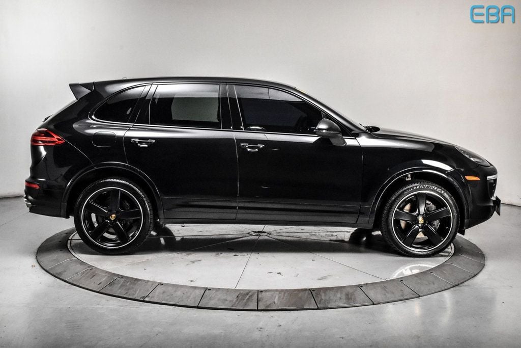 2017 Porsche Cayenne Platinum Edition AWD - 22646827 - 6