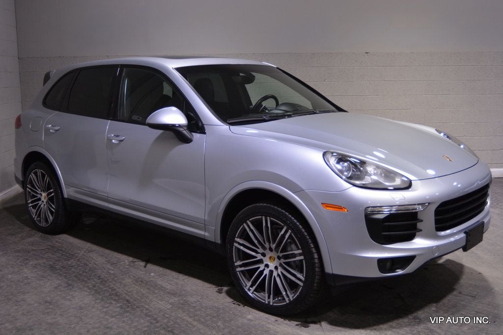 2017 Porsche Cayenne Platinum Edition AWD - 22671007 - 0