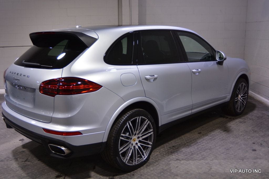 2017 Porsche Cayenne Platinum Edition AWD - 22671007 - 23