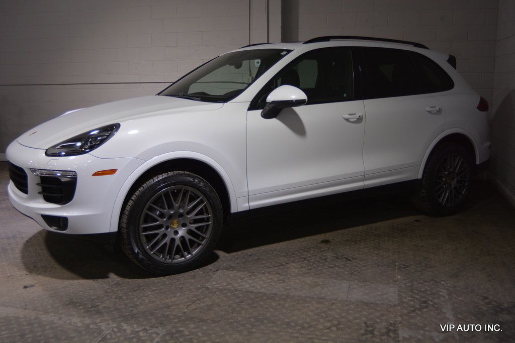 2017 Porsche Cayenne Platinum Edition AWD - 22862285 - 28