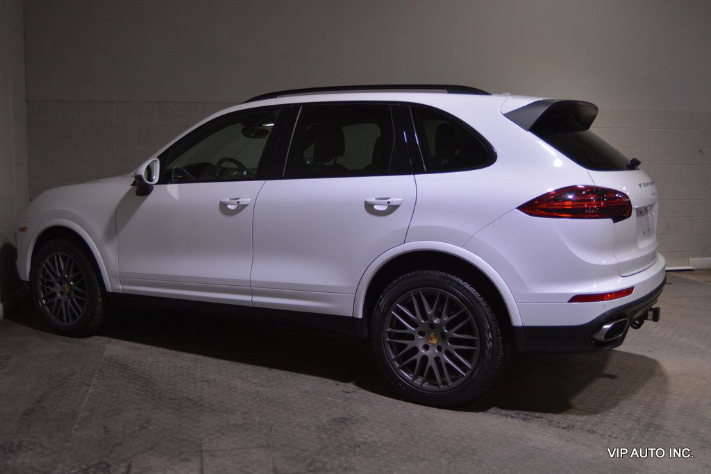 2017 Porsche Cayenne Platinum Edition AWD - 22862285 - 29