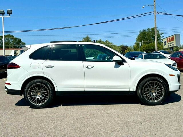 2017 Porsche Cayenne Platinum Edition AWD - 22583275 - 15