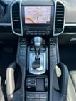 2017 Porsche Cayenne Platinum Edition AWD - 22583275 - 30