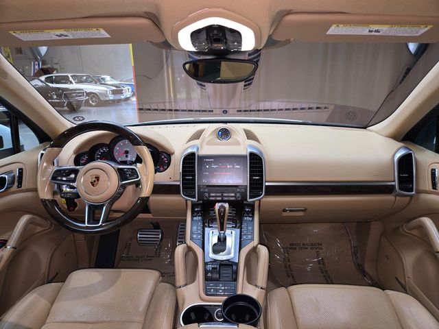 2017 Porsche Cayenne S AWD - 23090293 - 9