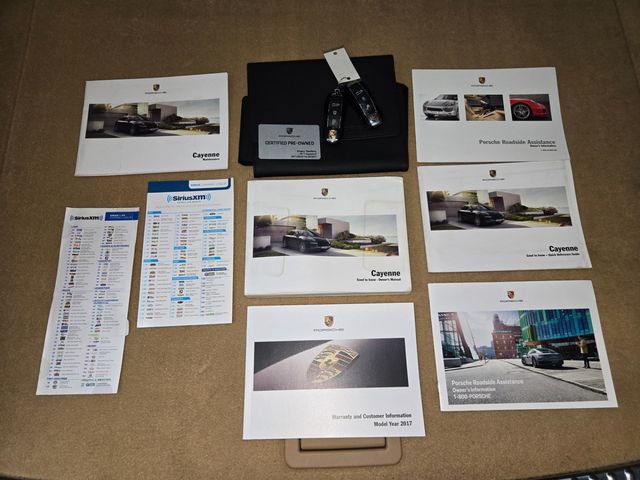 2017 Porsche Cayenne S AWD - 23090293 - 10