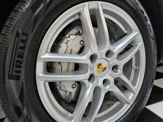 2017 Porsche Cayenne S AWD - 23090293 - 29