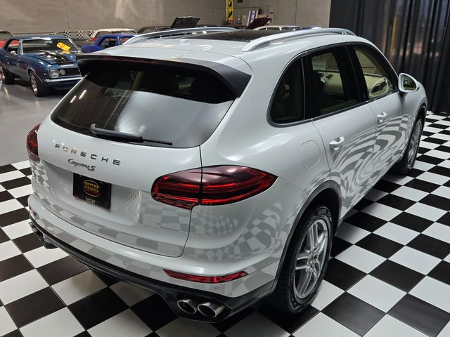 2017 Porsche Cayenne S AWD - 23090293 - 46