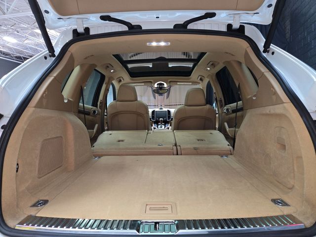 2017 Porsche Cayenne S AWD - 23090293 - 81