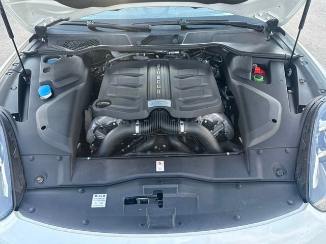 2017 Porsche Cayenne S AWD - 23005283 - 48