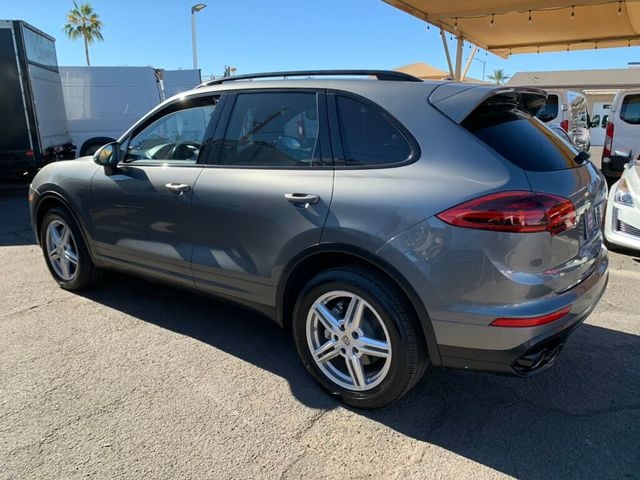 2017 Porsche Cayenne S AWD Low miles Pano Roof/Navi - 22962078 - 14