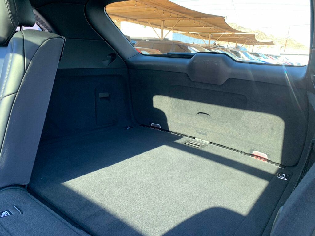 2017 Porsche Cayenne S AWD Low miles Pano Roof/Navi - 22962078 - 42