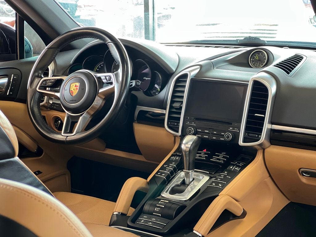 2017 Porsche Cayenne S E-Hybrid AWD - 22830609 - 15