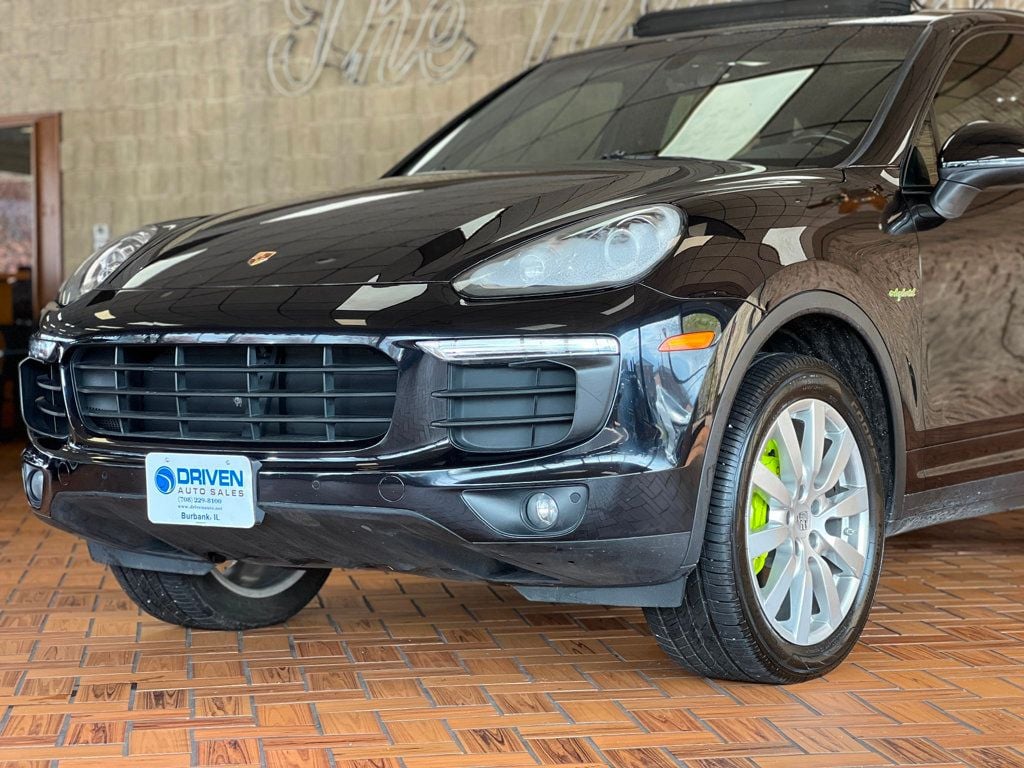 2017 Porsche Cayenne S E-Hybrid AWD - 22830609 - 36