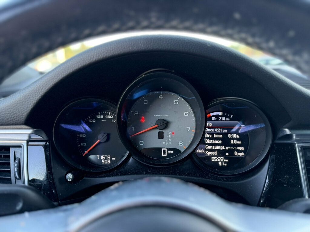 Porsche Macan photo 13