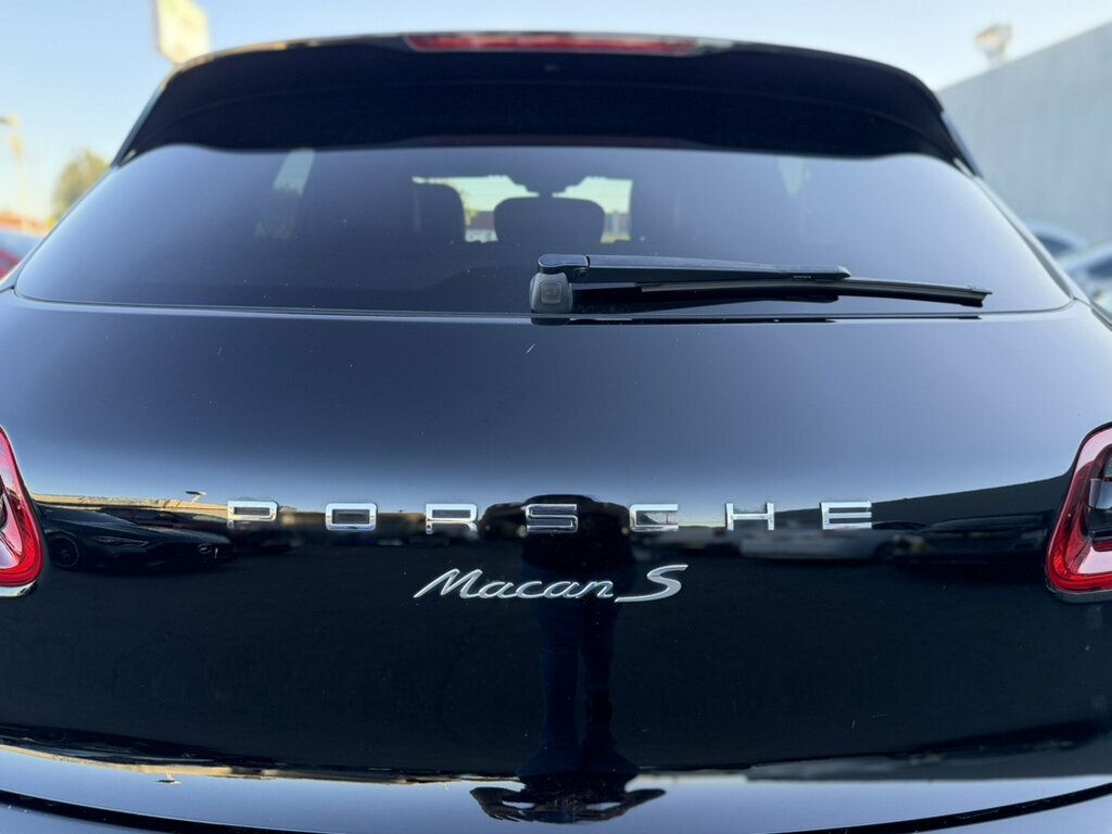 Porsche Macan photo 25