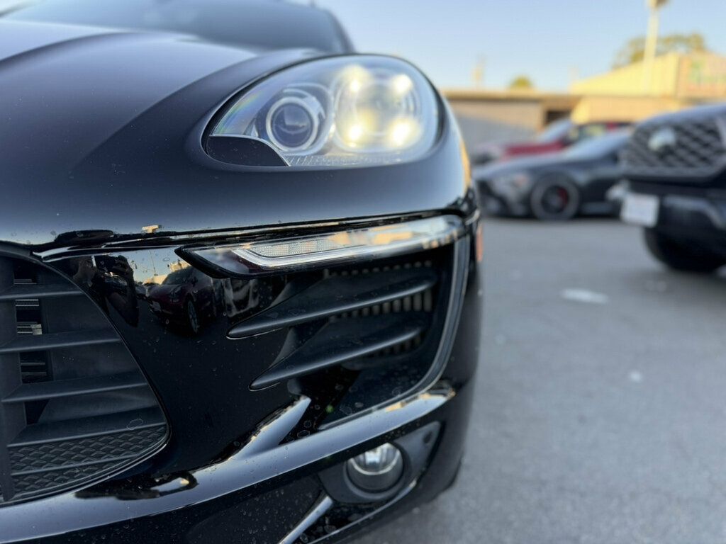 Porsche Macan photo 26
