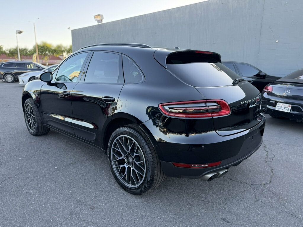 Porsche Macan photo 6