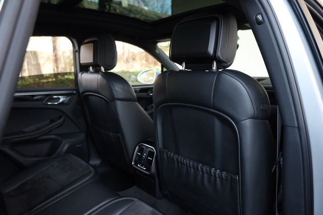 2017 Porsche Macan  - 22969071 - 19
