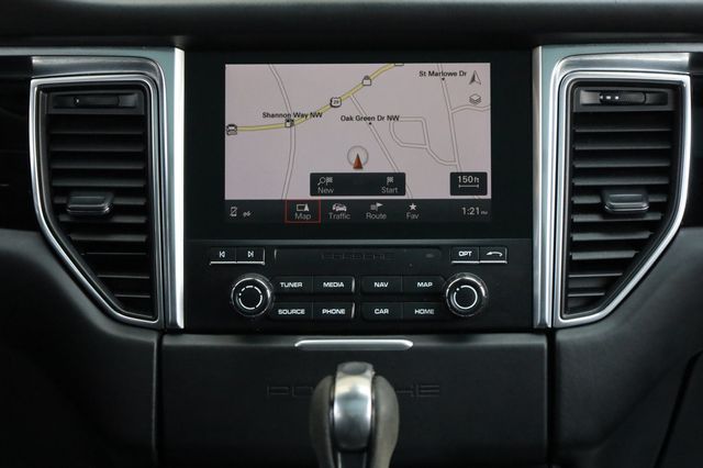 2017 Porsche Macan  - 22969071 - 31