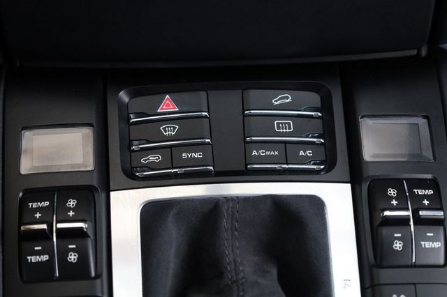 2017 Porsche Macan  - 22969071 - 37