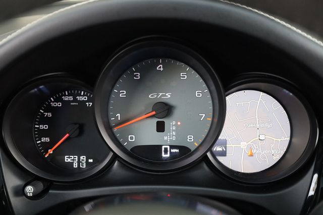 2017 Porsche Macan  - 22969071 - 38