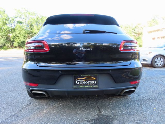 2017 Porsche Macan AWD - 23044444 - 11
