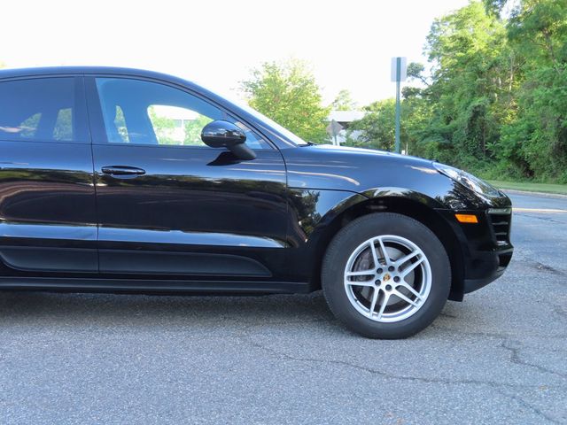 2017 Porsche Macan AWD - 23044444 - 16