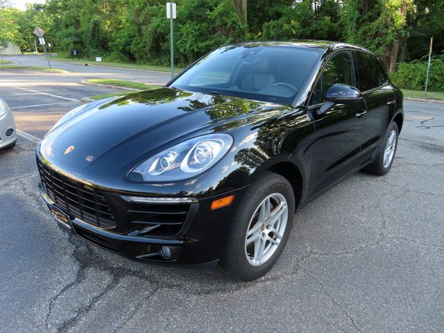 2017 Porsche Macan AWD - 23044444 - 2