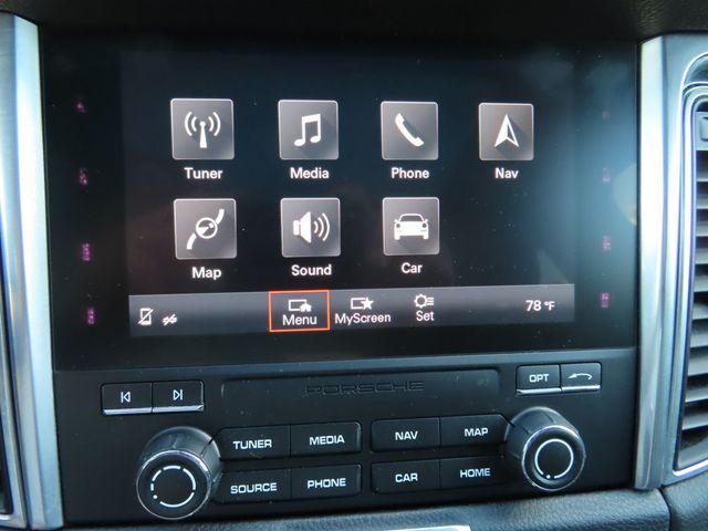2017 Porsche Macan AWD - 23044444 - 36