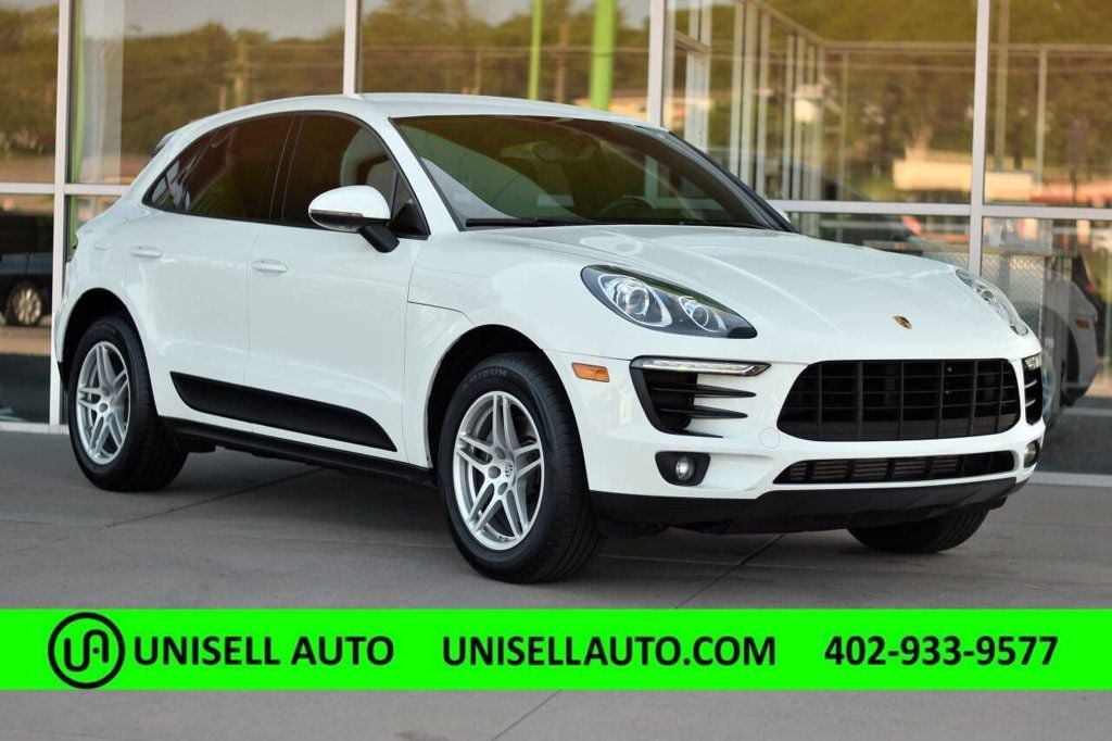 2017 Porsche Macan AWD - 22891541 | Video 1