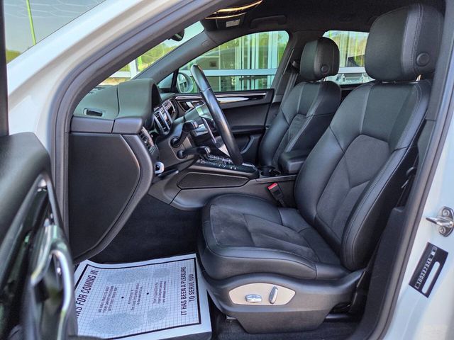 2017 Porsche Macan AWD - 22891541 - 12