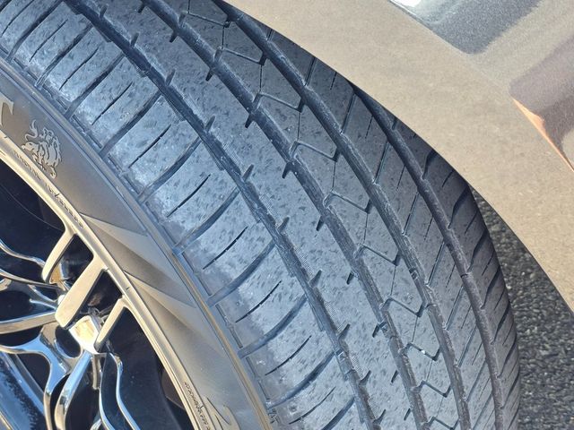 2017 Porsche Macan AWD - 22933716 - 13