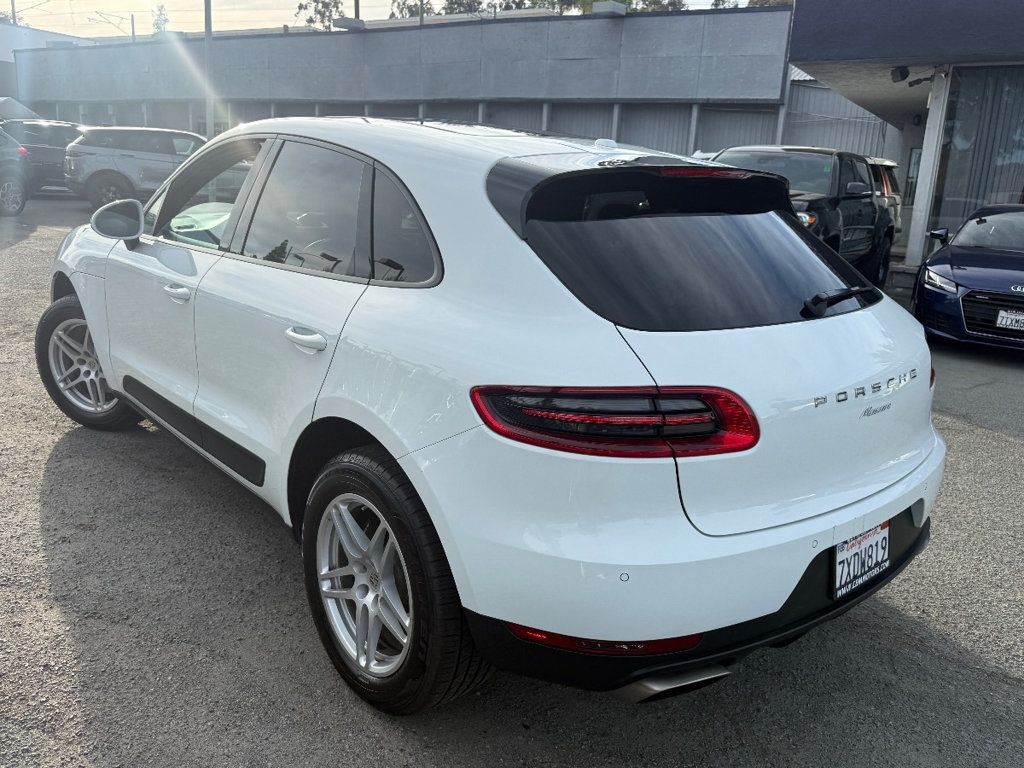 2017 Porsche Macan AWD - 22992905 - 6